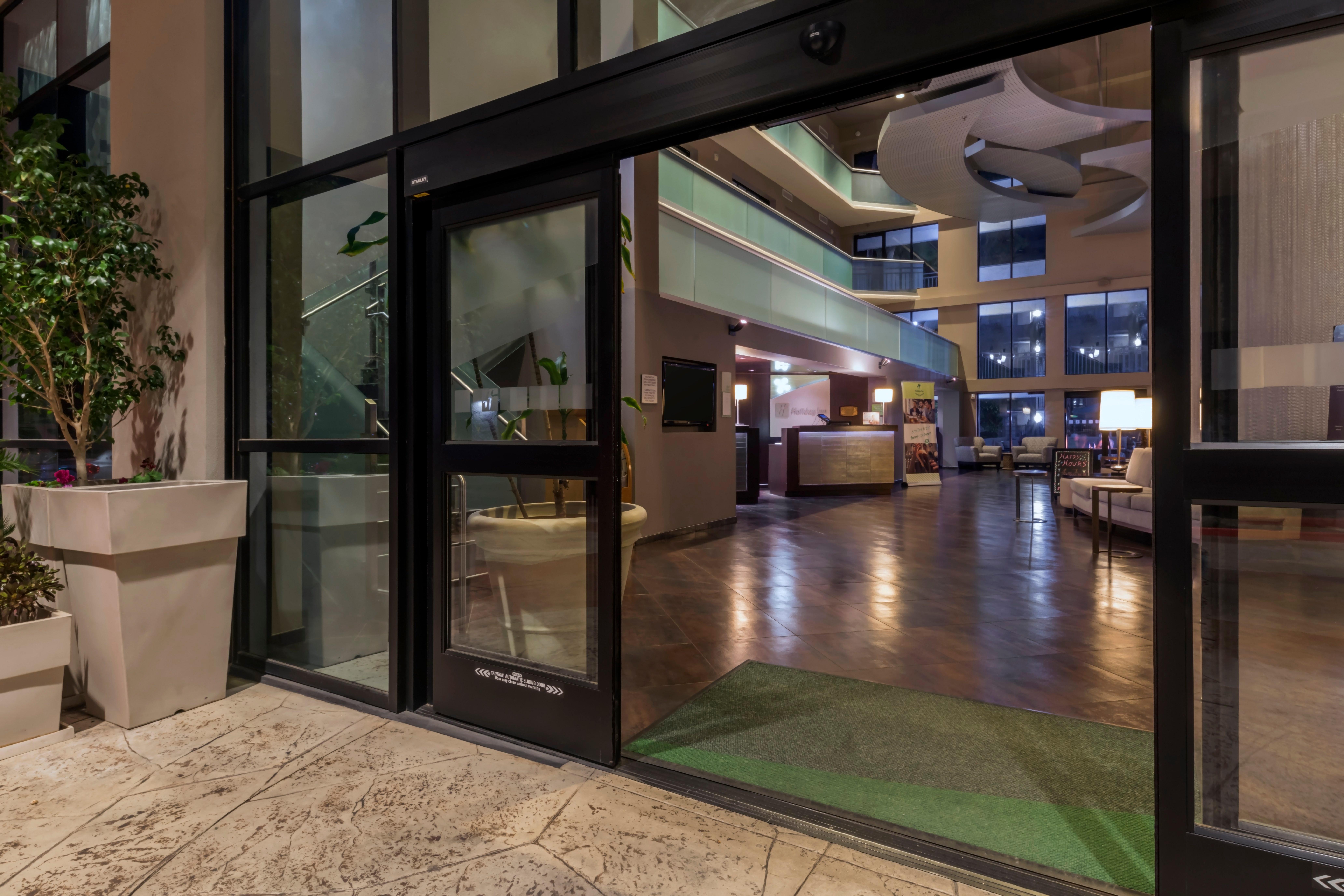 Holiday Inn And Suites Phoenix Airport North By Ihg Ngoại thất bức ảnh