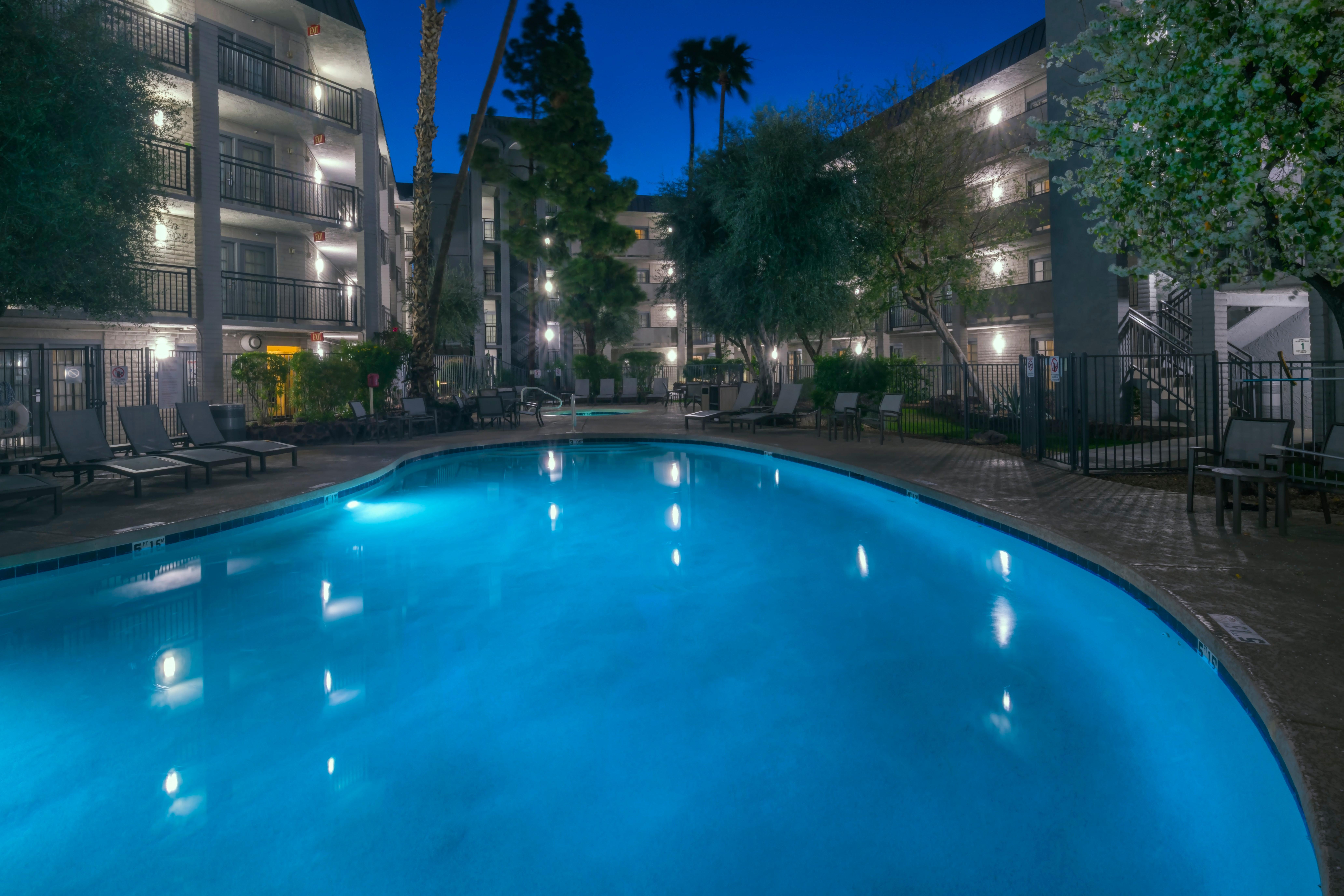 Holiday Inn And Suites Phoenix Airport North By Ihg Ngoại thất bức ảnh