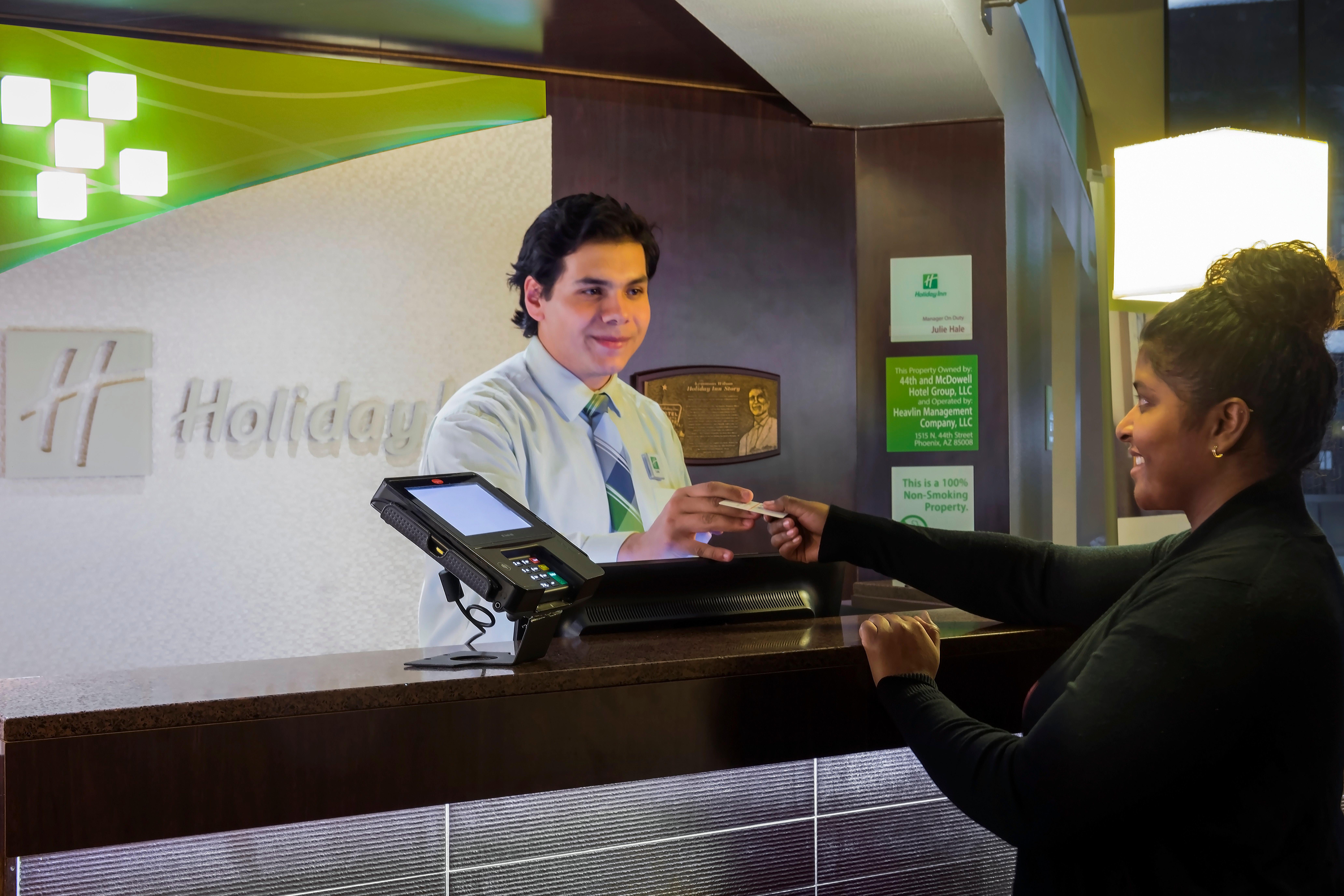 Holiday Inn And Suites Phoenix Airport North By Ihg Ngoại thất bức ảnh
