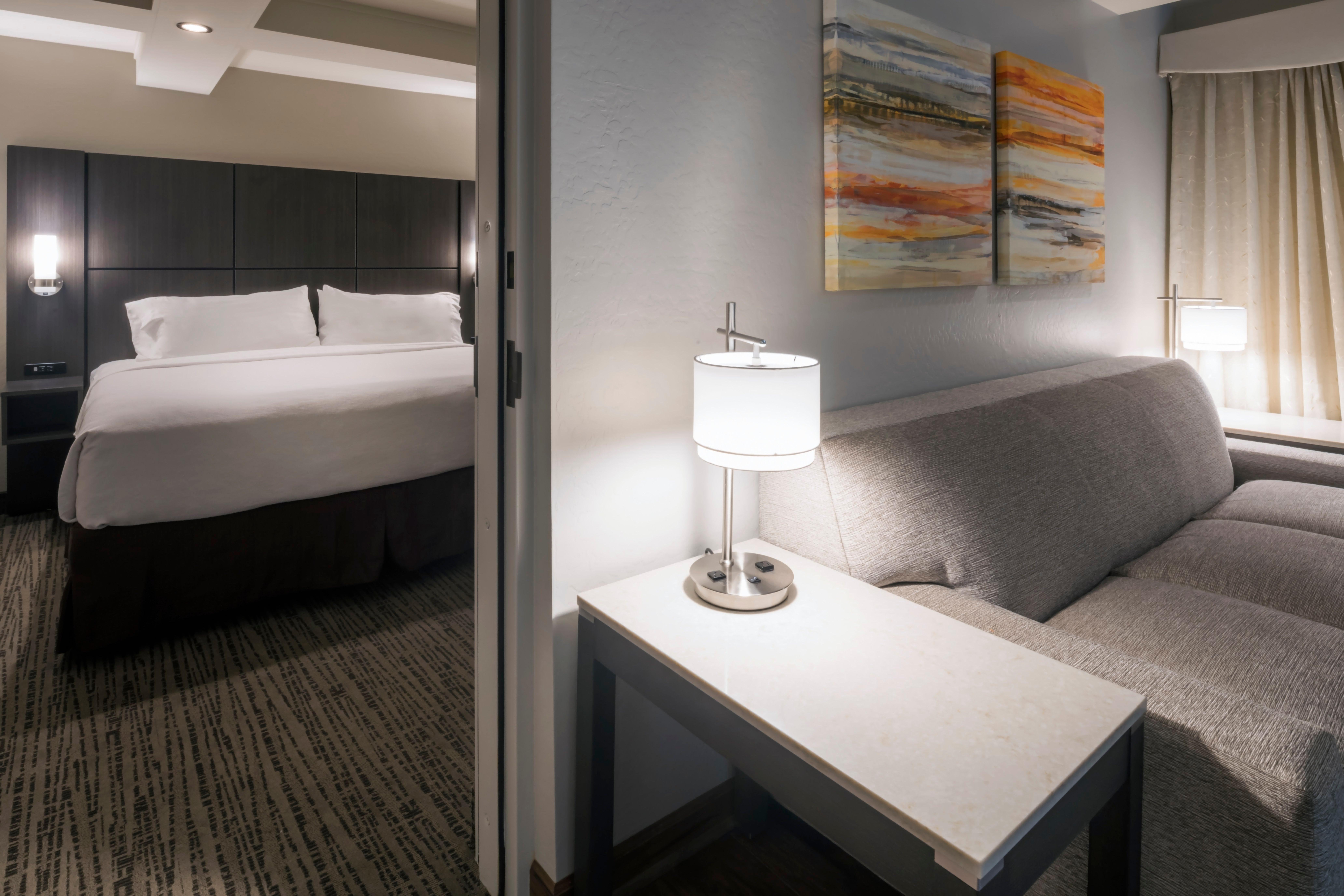 Holiday Inn And Suites Phoenix Airport North By Ihg Ngoại thất bức ảnh