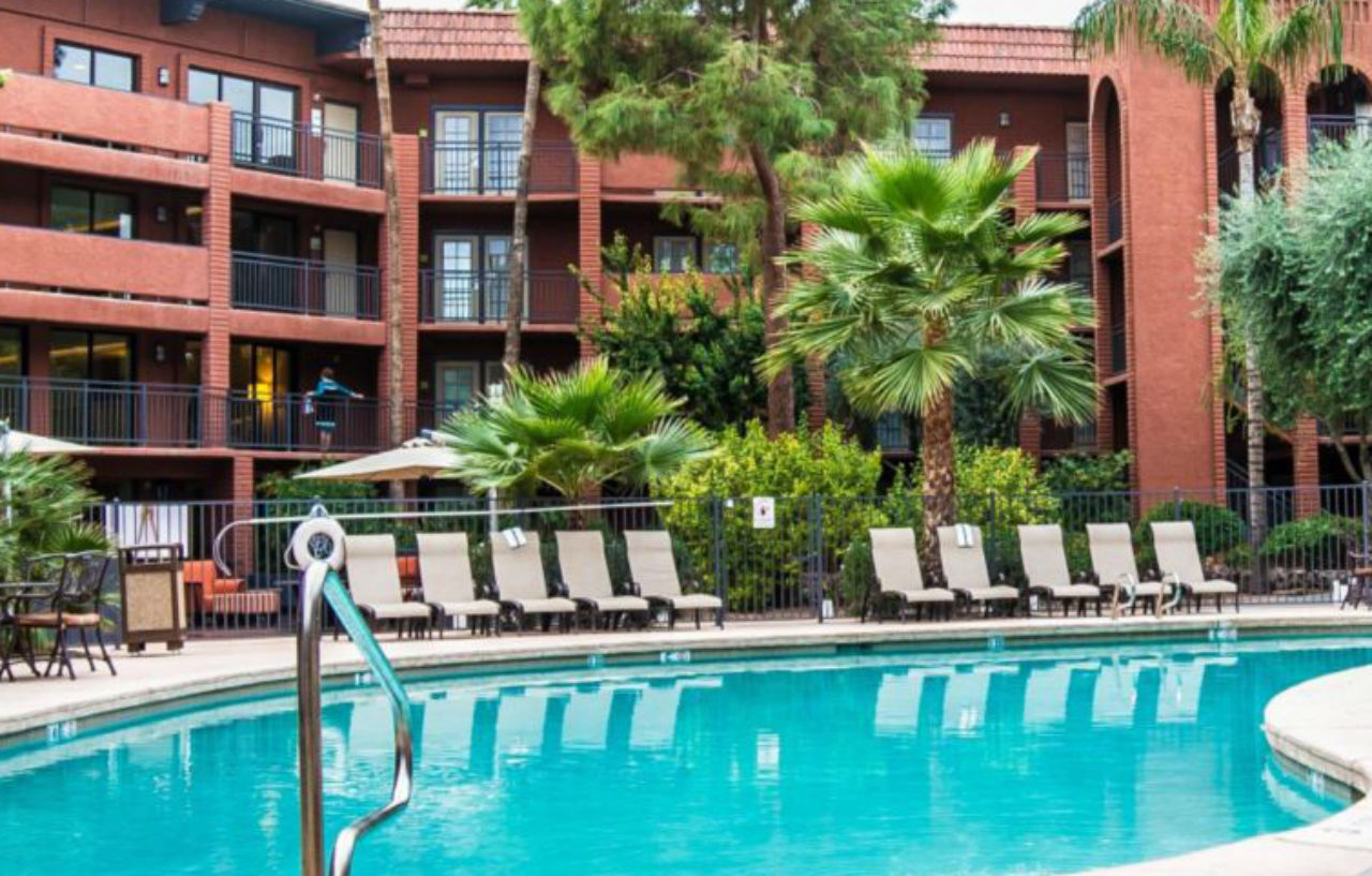 Holiday Inn And Suites Phoenix Airport North By Ihg Ngoại thất bức ảnh